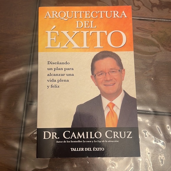 Arquitectura del Éxito by Dr. Camilo Cruz book - Picture 2 of 3